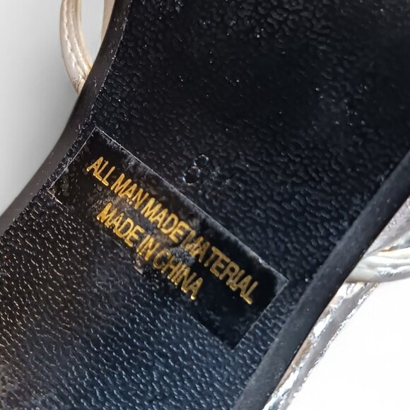 NWOT Touch Ups Silver Vegan Platform Open Toe Heels Size 8M - Picture 11 of 11